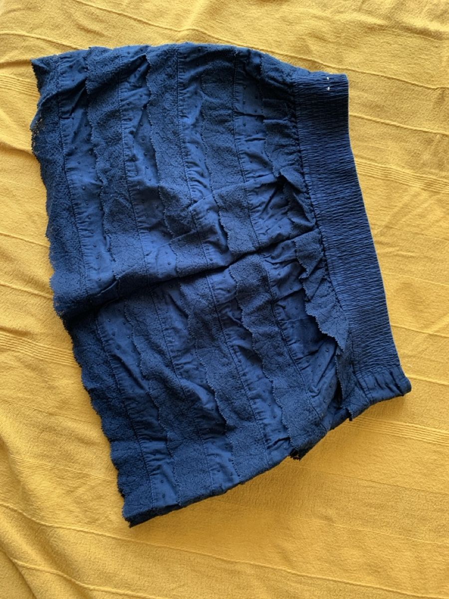 Hollister Gonne: Mini-Rock,  Gr. L, marineblau – Usato da Winterthur venduto da Samu-V 3