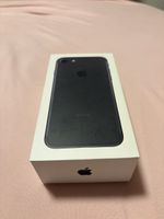 iPhone 7 Black 128GB mit Off-White Hülle gutem Zustand