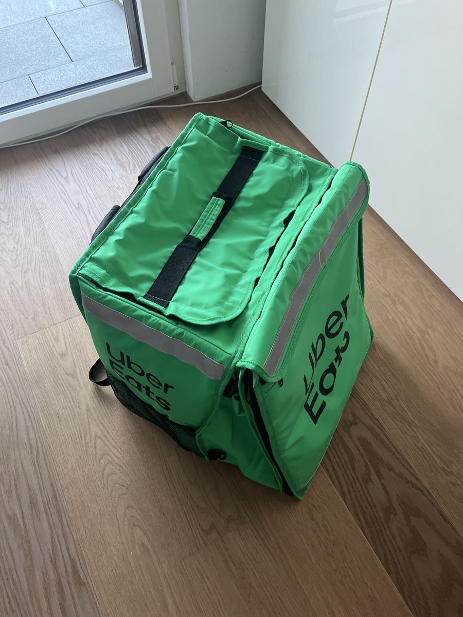 Borse: Uber Eats Bag/Tasche wie NEU – Nuovo (secondo la descrizione) da Zollikon venduto da mar_7wrl