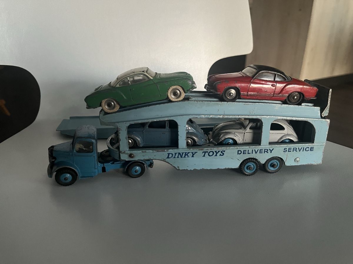 Dinky Toys Modellini d'auto: Dinky Toys VW Transport Käfer Karmann Ghia Pullmore – Usato da Tafers venduto da Hansi-44 1