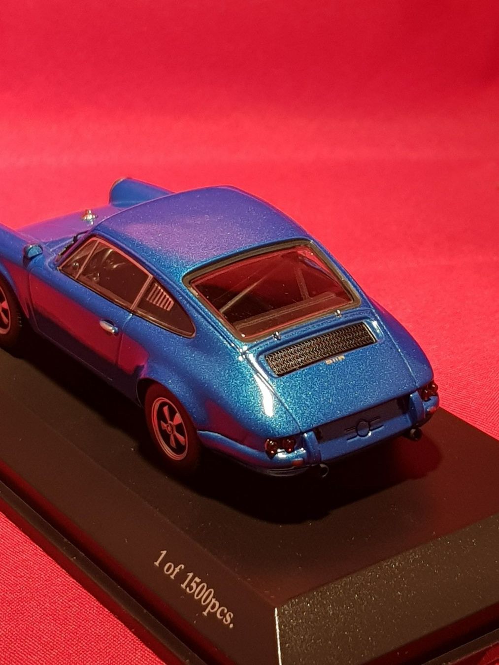 Porsche Modellautos: Porsche 911R Blue – Neu und originalverpackt aus Chézard-St-Martin von AlPat-Collections 6