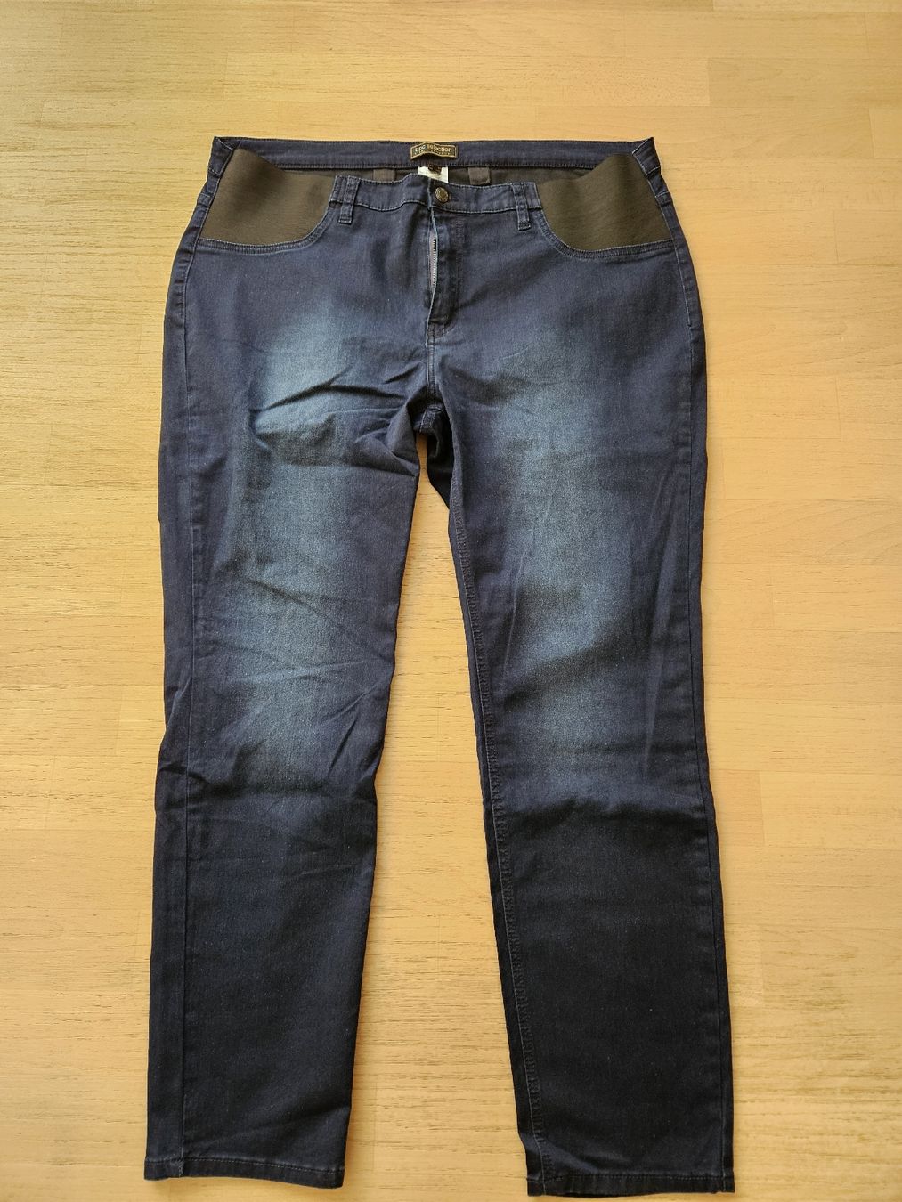 Jeans: Damenjeans neu gr.52 – Nuovo (secondo la descrizione) da Muri AG venduto da Truckgirl_87