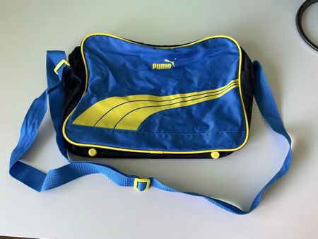 Blaue Puma Umhängetasche - Sportlich & Praktisch!