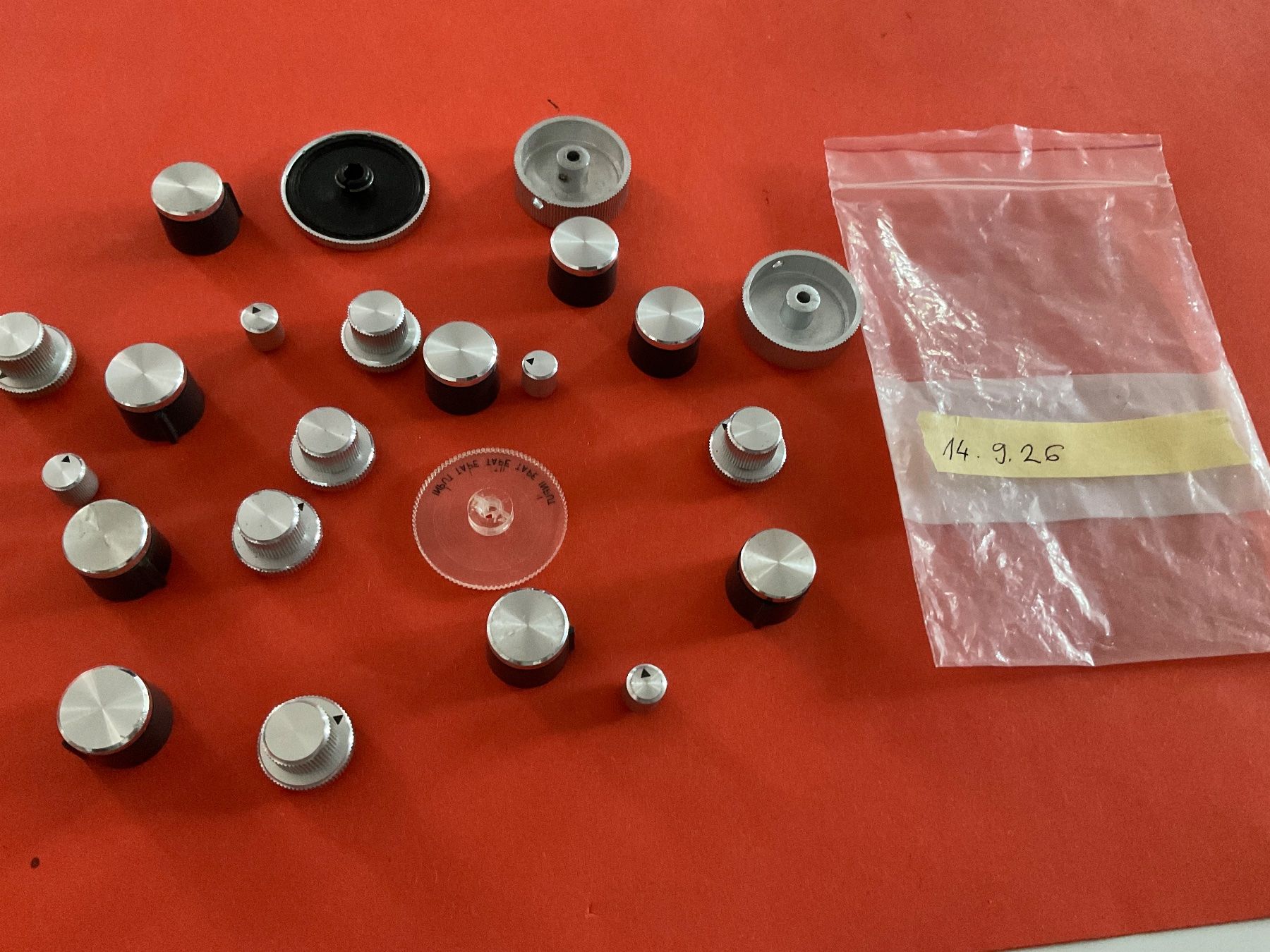 Revox Apparecchi a nastro: ReVox Knöpfe – Usato da Langenthal venduto da Kotade 2