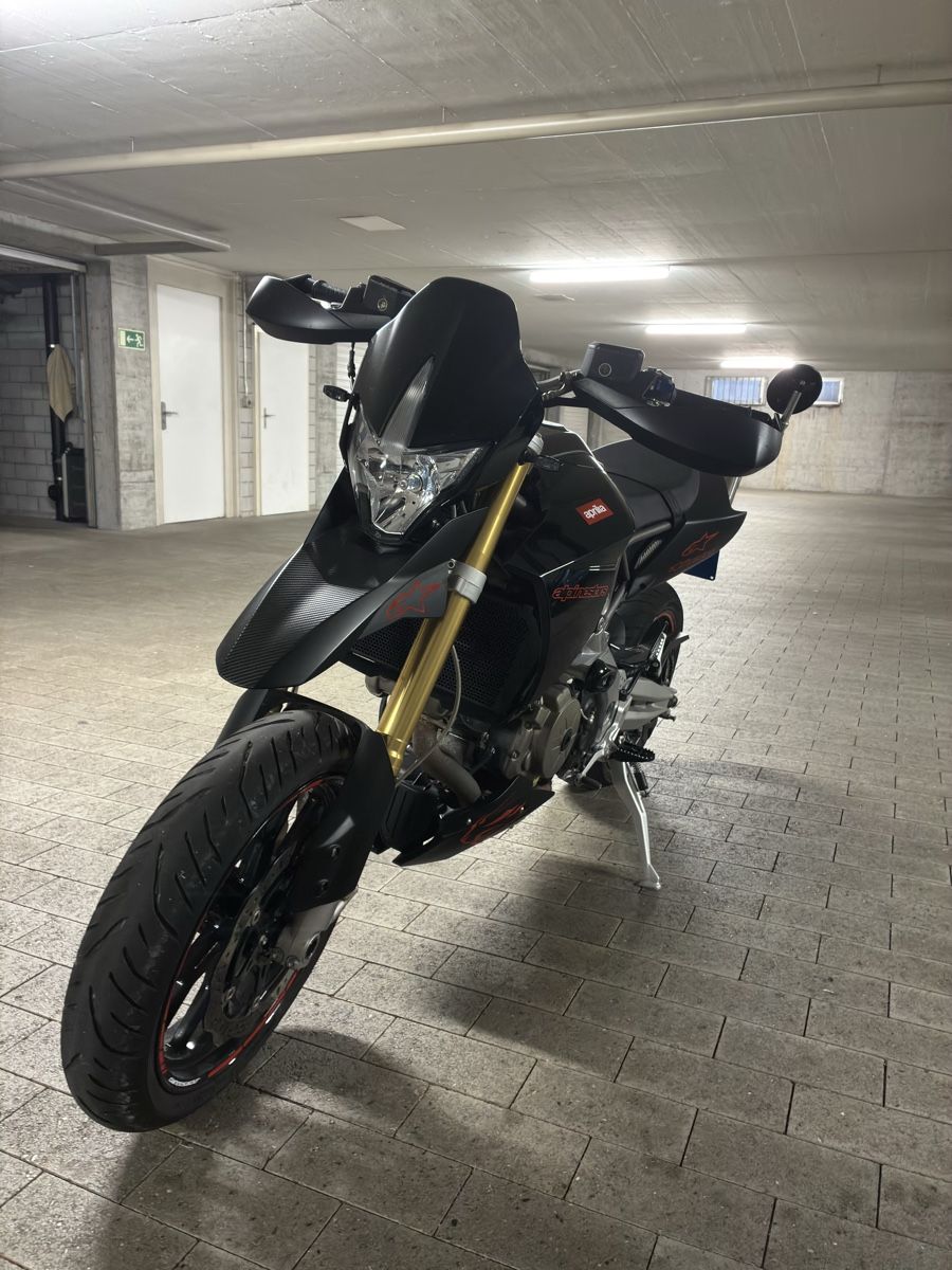 Aprilia Route: Aprilia dorsoduro 750 – D'occasion à Hermetschwil-Staff par emm_95z9 2