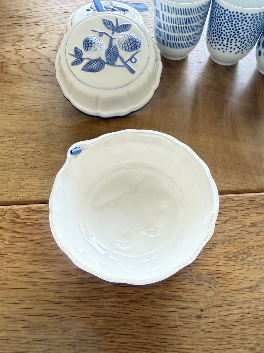Ciotole: Shabby Chic Keramikschalen/Becher – Usato da Sirnach venduto da sirni 1