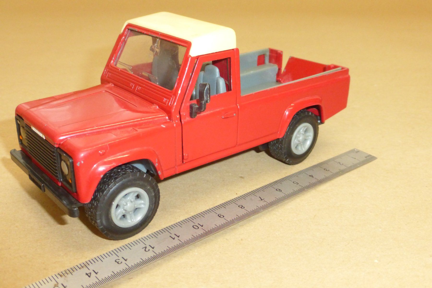 Siku Modellini d'auto: Set Land Rover und Defender – Difettoso da Gempen venduto da Smokie72 1
