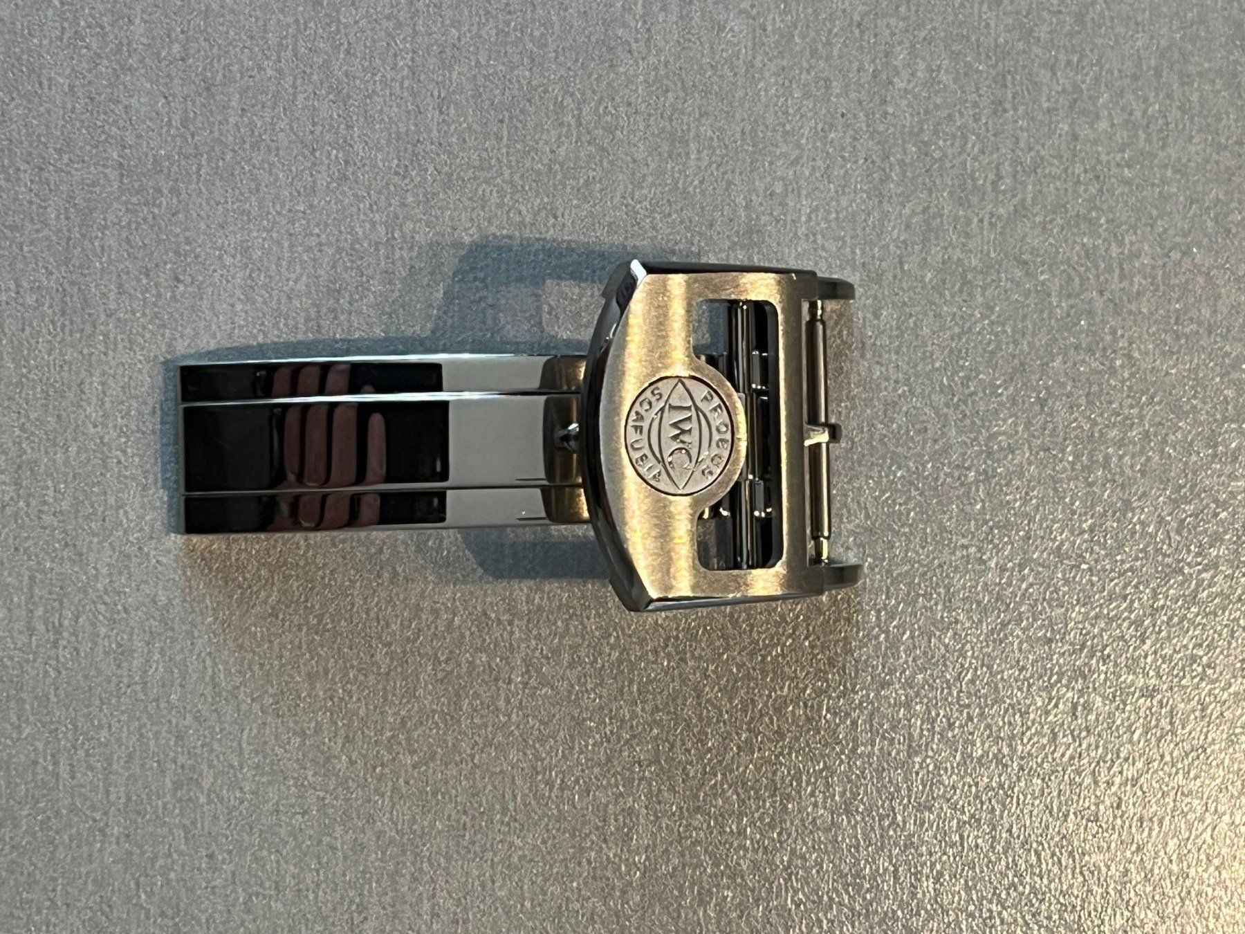 IWC Uhren: IWC Faltschliesse IWC – Gebraucht aus Neuhausen von Dr17 4