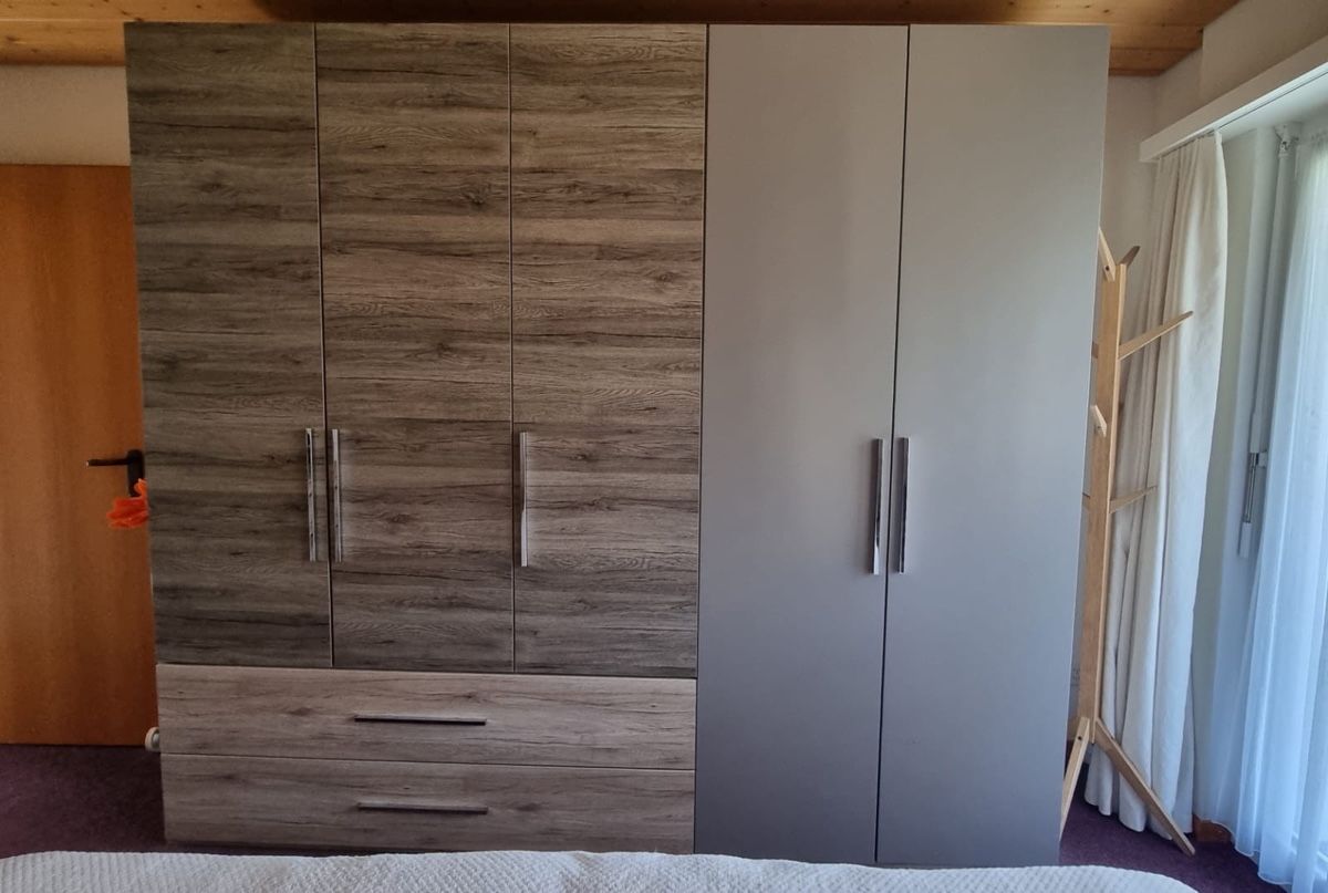 Armadi: Schlafzimmer Möbel – Usato da Vilters venduto da GizellaK
