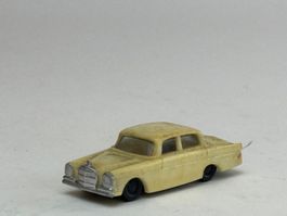 GB5- Lima Mercedes 1 Ladegut Modell