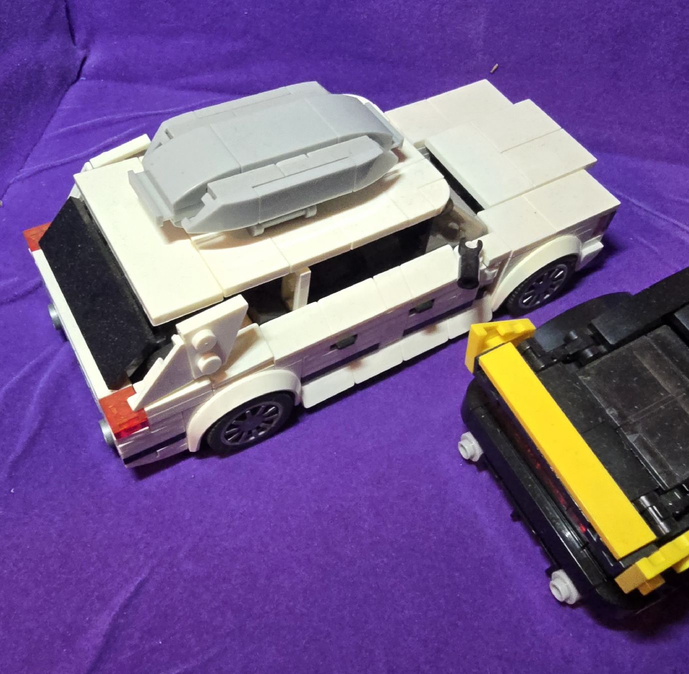 Lego Giocattoli: 2x Klemmbaustein Autos / Lego Style – Usato da Wangs venduto da Restposten.Garage 2