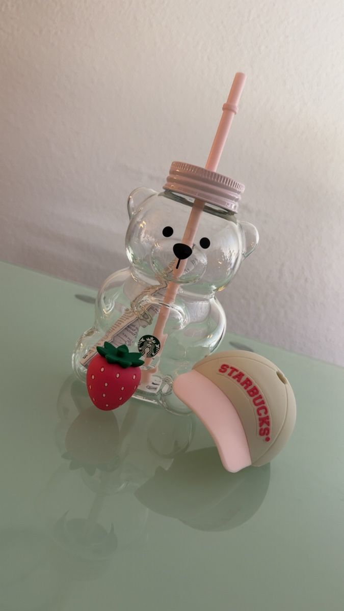 Starbucks Tazze: Starbucks Bear Becher mit Erdbeer-Deckel Originalverpackt! – Nuovo e nell'imballaggio originale da Sursee venduto da Lexi_ak 4