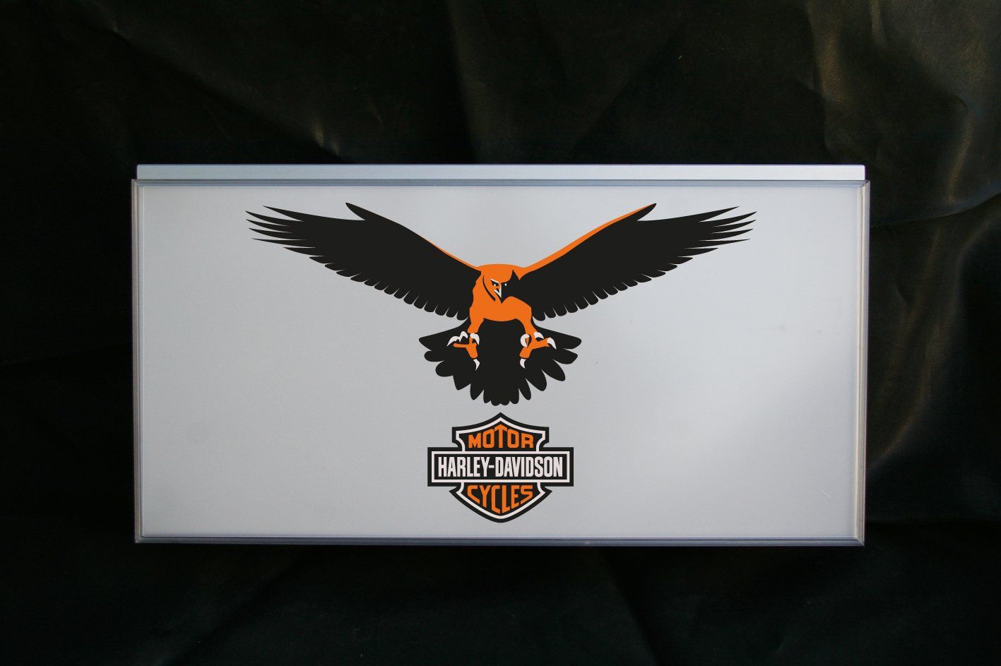 Harley-Davidson Lampade: HARLEY-DAVIDSON Adler Eagle Leuchtreklame Leuchtkasten – Usato da Einsiedeln venduto da Voralpen