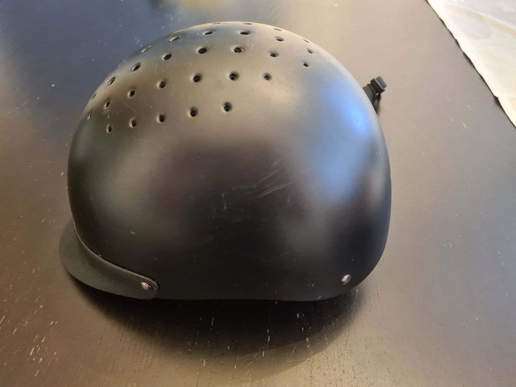 Helme: Reithelm – Gebraucht aus Thun von Reusserlis