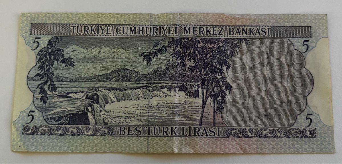 Banconote: Türkei 5 Lirasi – Usato da Algetshausen venduto da Carrhard 1