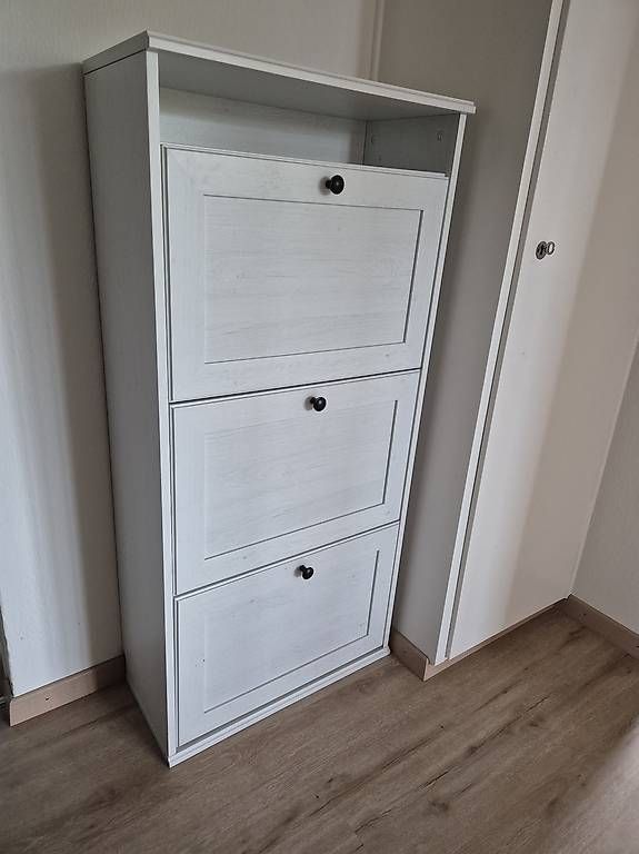 Armadi: Schuhschrank – Usato da Winterthur venduto da electone 3