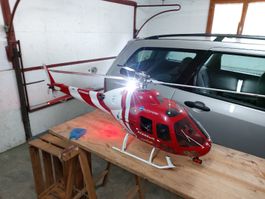 Écureuil RC avec mécanique Raptor E550 