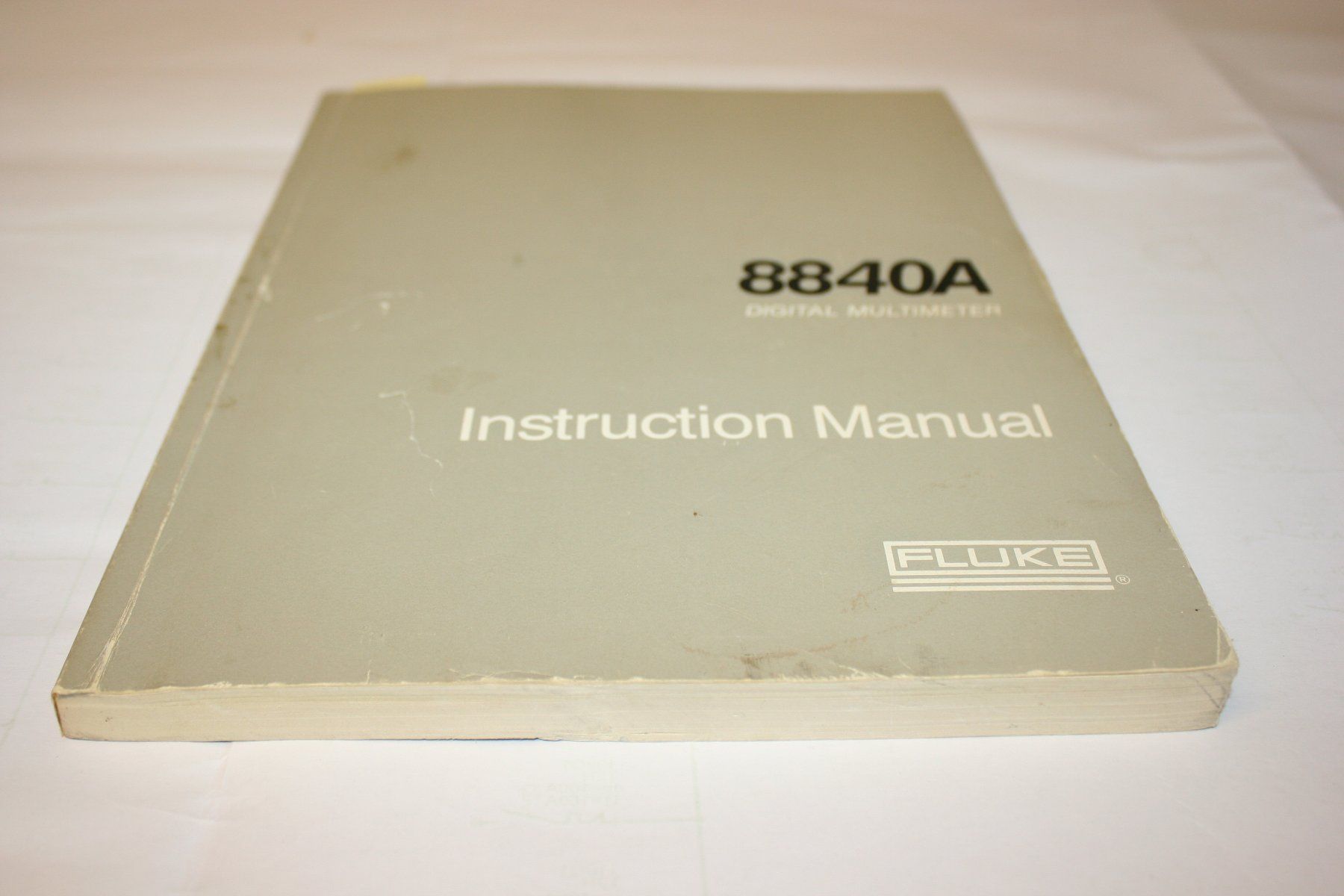Libri: Instruction Manual zu Fluke 8840A Multimeter, mit Schema etc – Usato da Hinwil venduto da ilon13 1