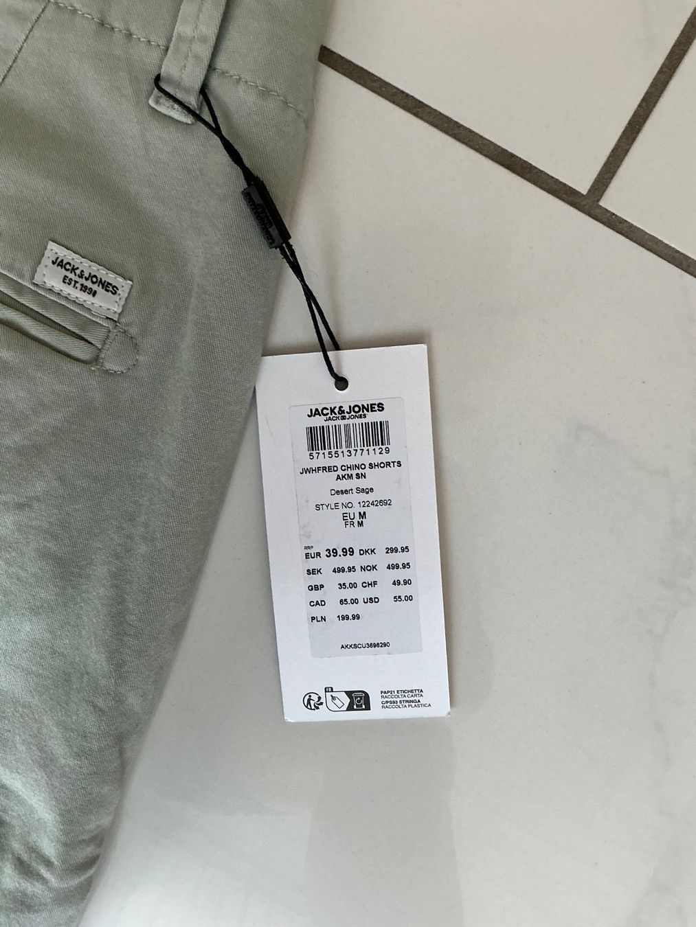 Jack & Jones Pantaloni: Neue Shorts Gr.M Jack&Jones Gr.M – Nuovo e nell'imballaggio originale da Biel-Benken BL venduto da Sahra1 4