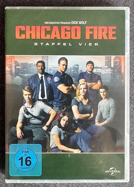 Tous les DVDs: Chicago Fire Staffel 4 – D'occasion à St. Gallen par meisoeren