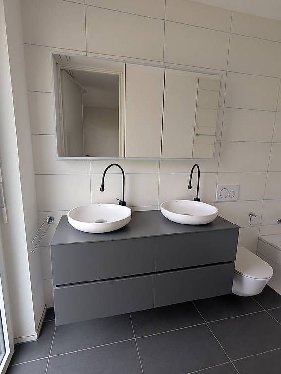 Armoires miroirs: Badezimmer Möbel (Loosli, Gessi, Keller) – D'occasion à Zürich par Elena_N