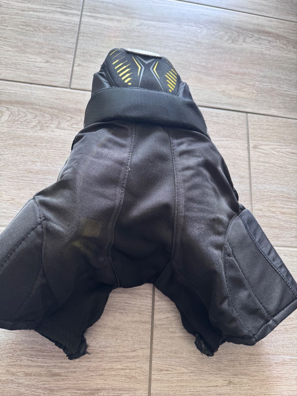 Protezioni & Imbottiture: Bauer Supreme Youth M Hose – Usato da Lanzenhäusern venduto da LailaJoss85 4