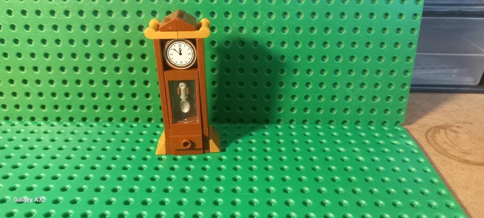 Lego Giocattoli: L'ensemble salon Lego – Usato da La tour de treme venduto da Legocreation82 5