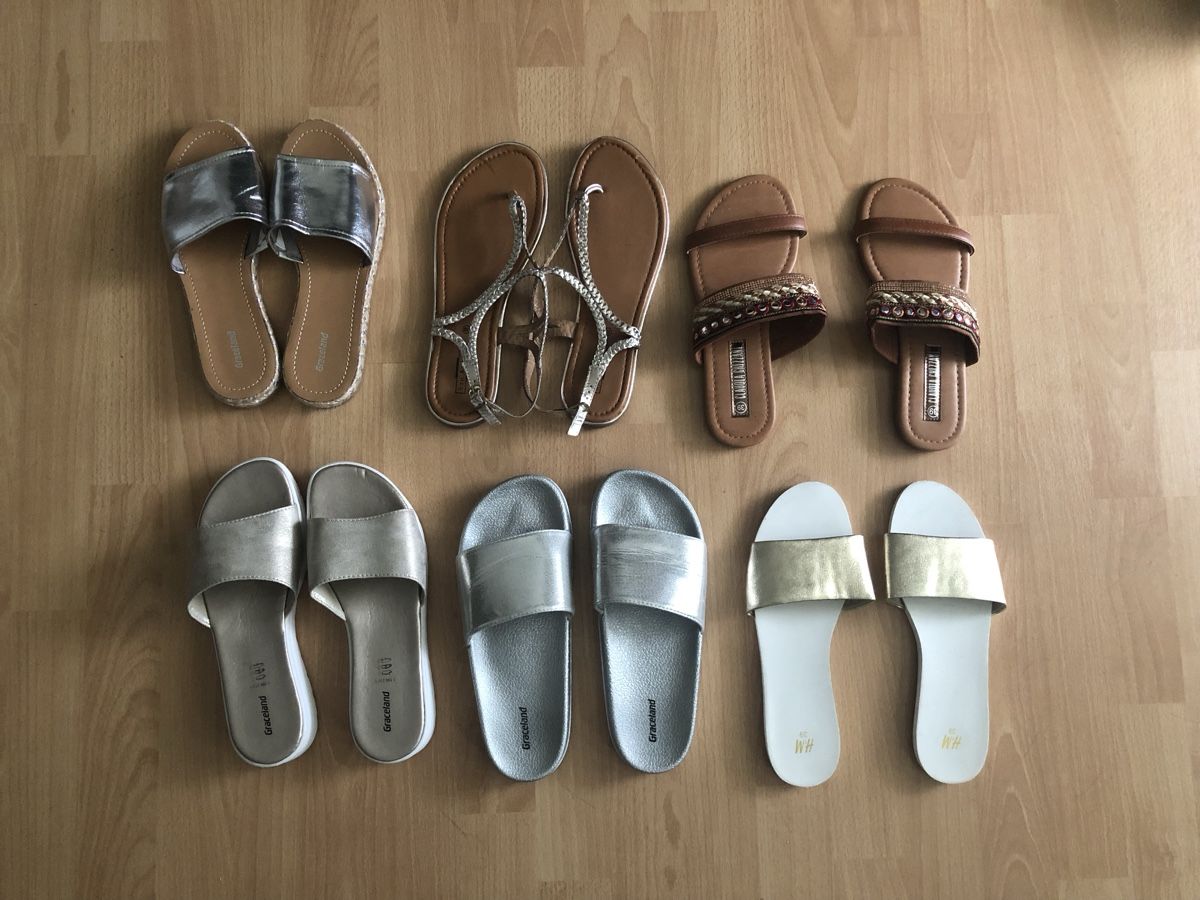Scarpe da donna: 6 Paar Damen Sommerschuhe – Nuovo (secondo la descrizione) da Embrach venduto da Debby_1986