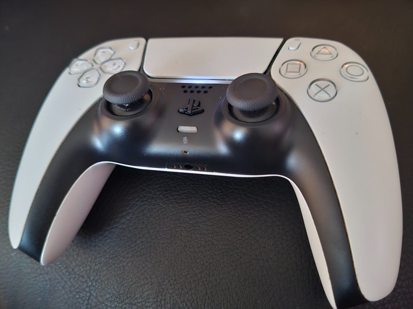 Sony Konsolen: ​PlayStation 5 Disc + 2x Controller+Teufel CAGE PRO+ 4 Games – Gebraucht aus Steg VS von giz_d6j5 4