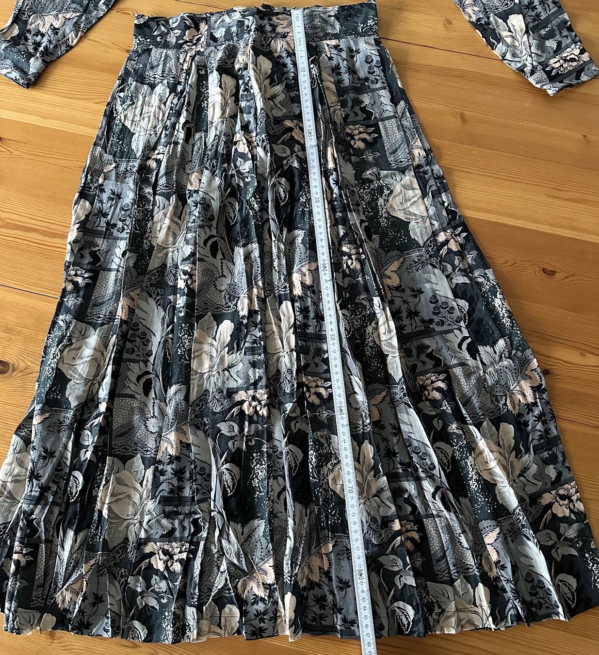 Costumi: Deux Piece 1v3 – Usato da Winterthur venduto da jud_xfw6 1