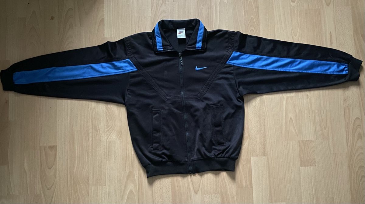 Nike Giacche: Nike Trainingjacke Grösse XS – Usato da Affoltern am albis venduto da Route40 1