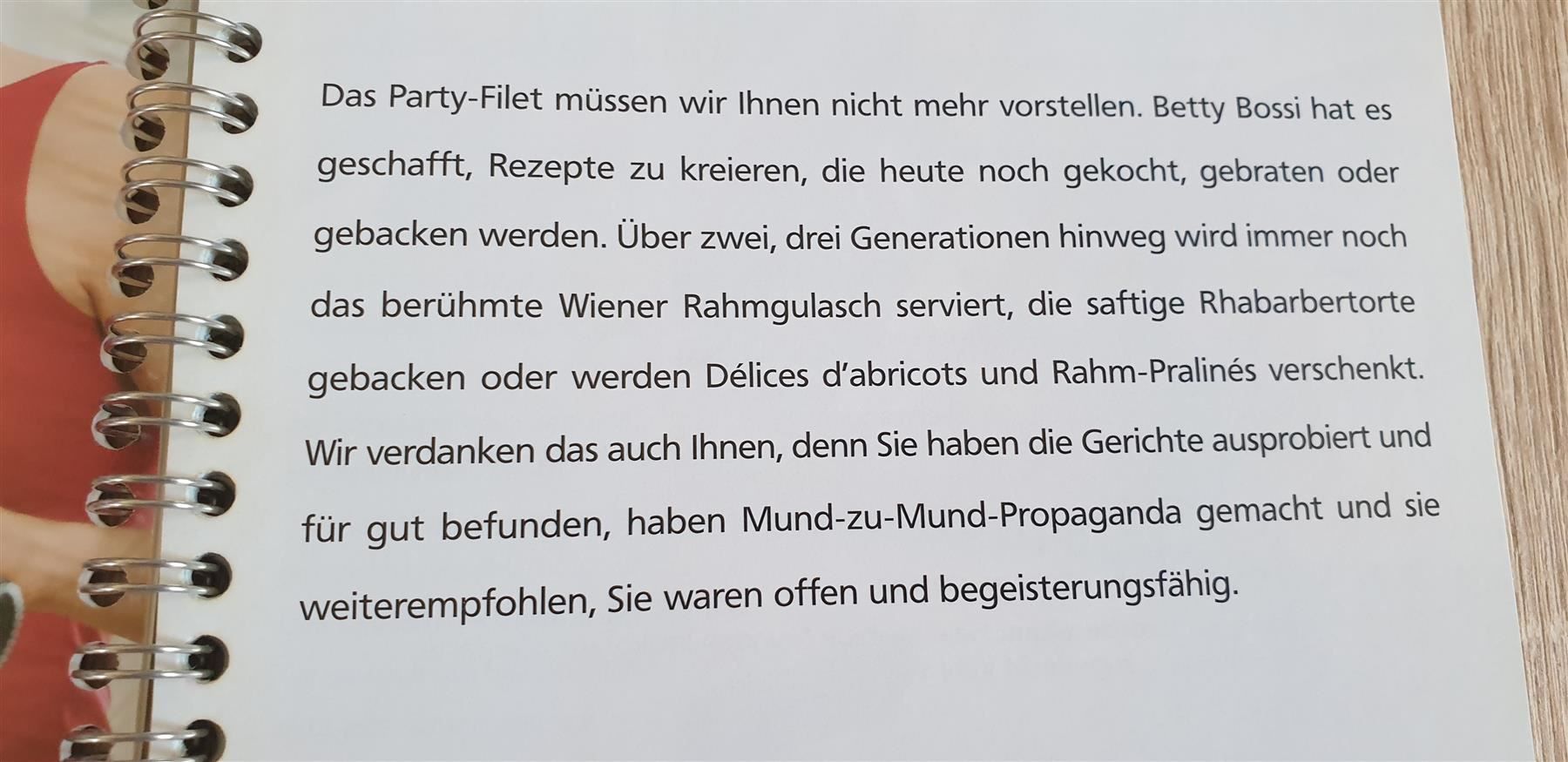 Libri: Buch Rezepte die Geschichte schrieben – Nuovo (secondo la descrizione) da Zürich venduto da Gabced 2