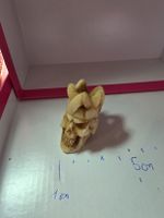 Kuriose Totenkopf-Skulptur, Handgeschnitzt, Sammlerstück