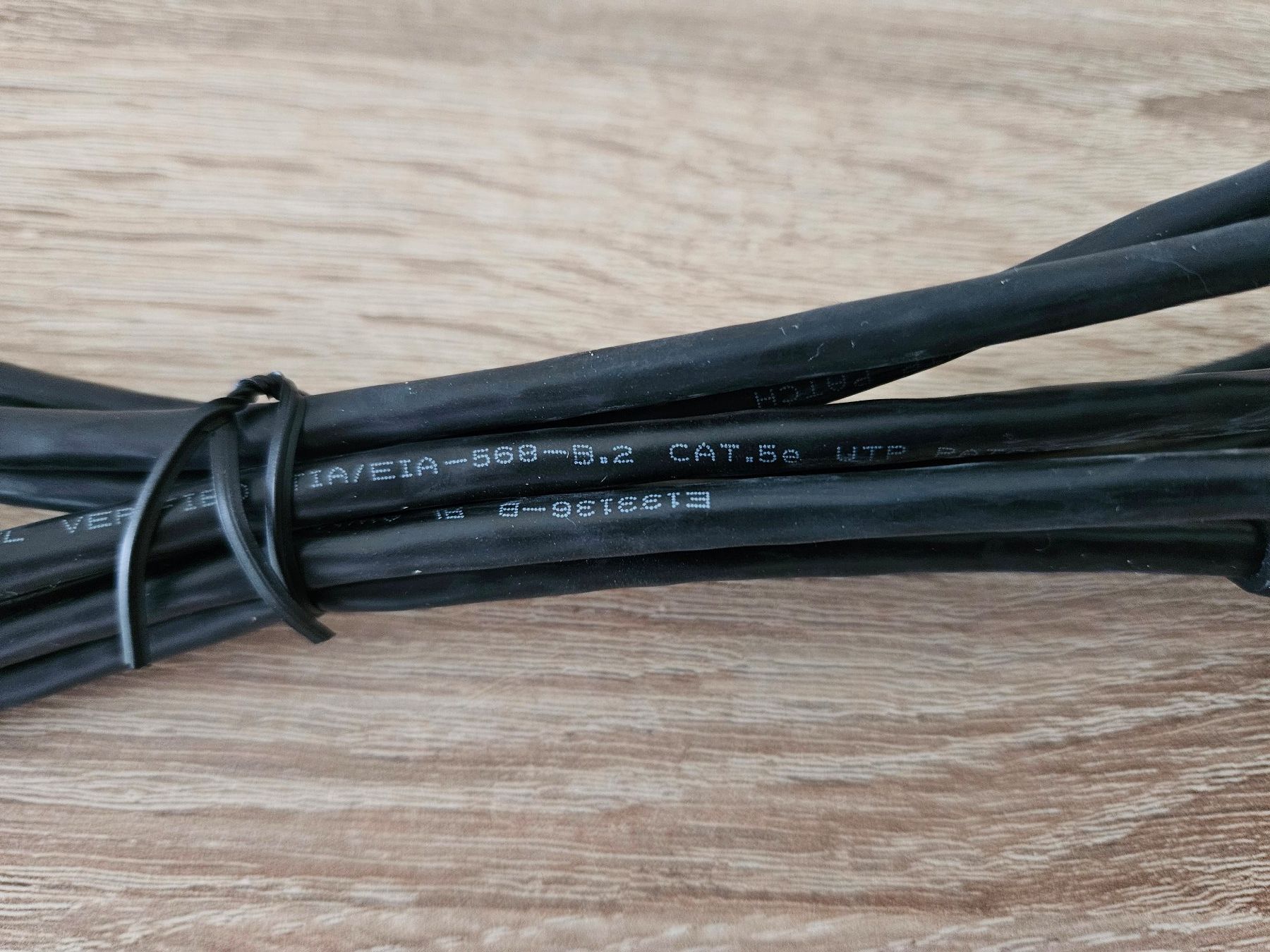 Cavi: 3 Ethernetkabel / Lan Cat 5e – Nuovo e nell'imballaggio originale da Wauwil venduto da seriously3 1