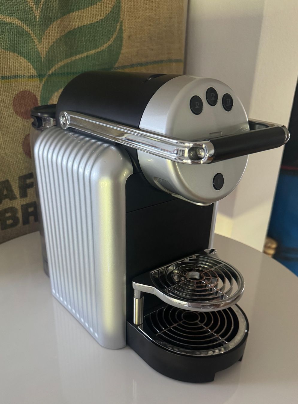 Nespresso Machines à café & Machines à expresso: Nespresso Zenius Kaffemachine – D'occasion à Rotkreuz par den66