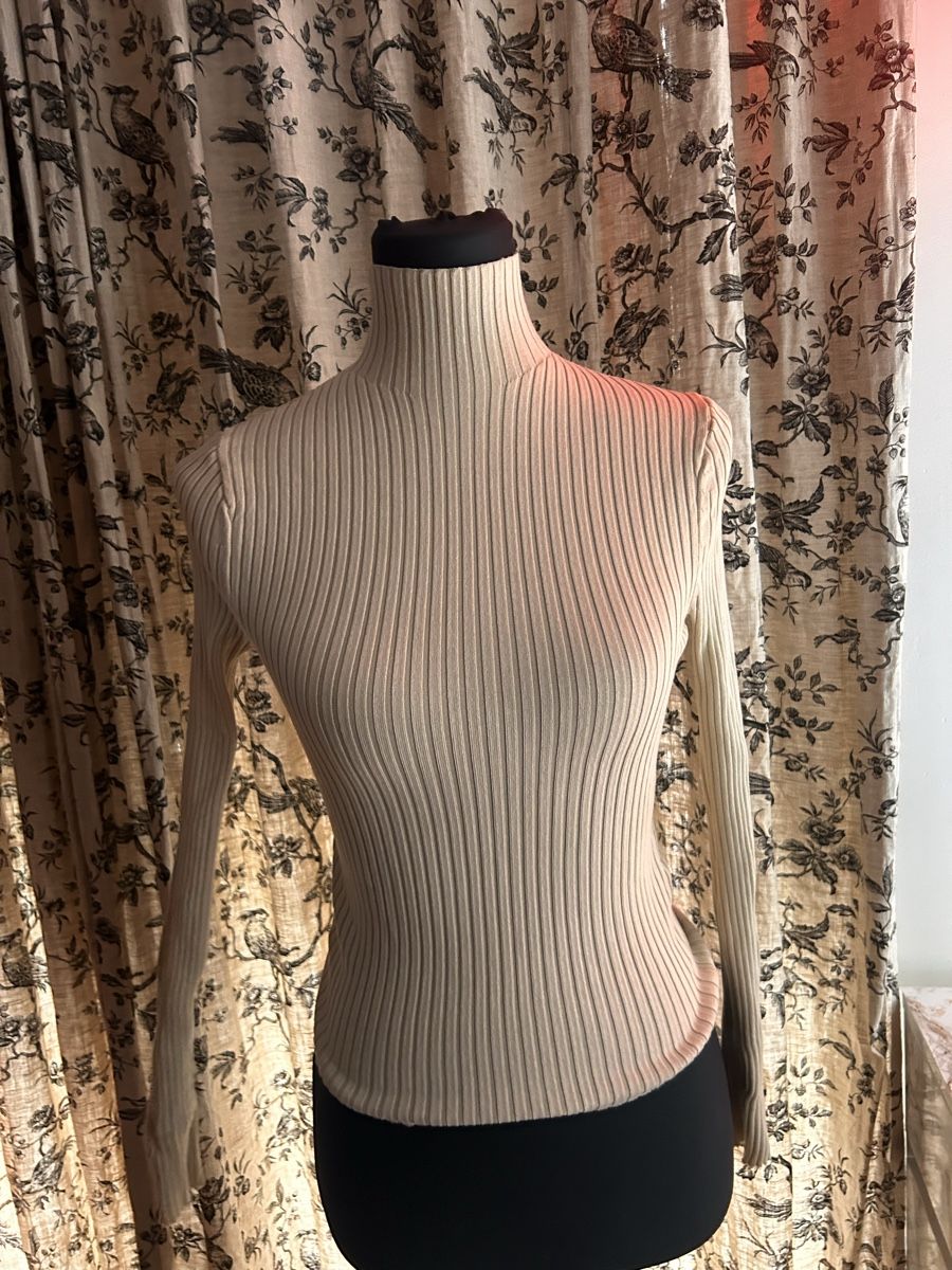 Zara Maglioni & Felpe: BEIGEF ZARA PULLI/SWEATER/TOP – Nuovo (secondo la descrizione) da Luzern venduto da Suneha