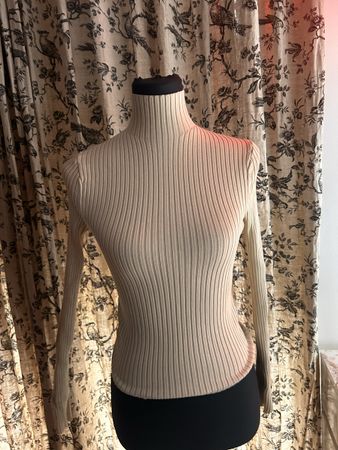 BEIGEF ZARA PULLI/SWEATER/TOP