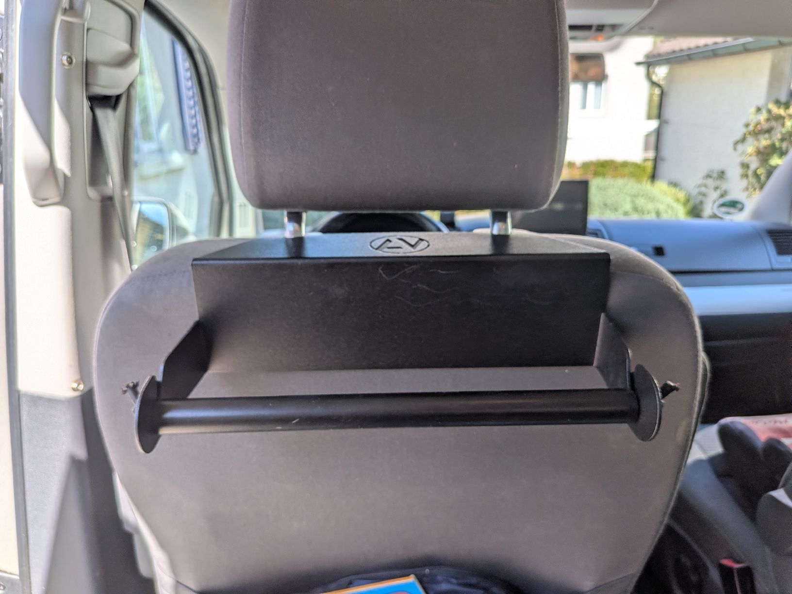 Sonstiges Campingzubehör: Küchenrollenhalter für Autositz – Gebraucht aus Baden von dynamit15 1