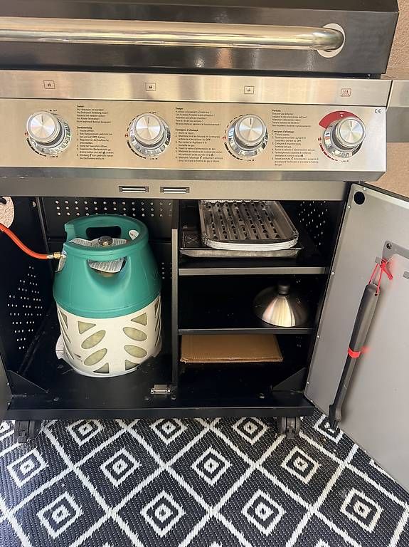 Griglie: Gasgrill 5 Brenner – Usato da Steffisburg venduto da Yaenu1993 3