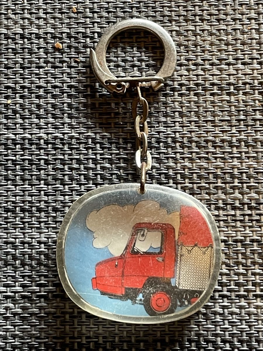 Schlüsselanhänger & - bänder: BERLIET STRADAIR – Gebraucht aus vessy von spoutnik75