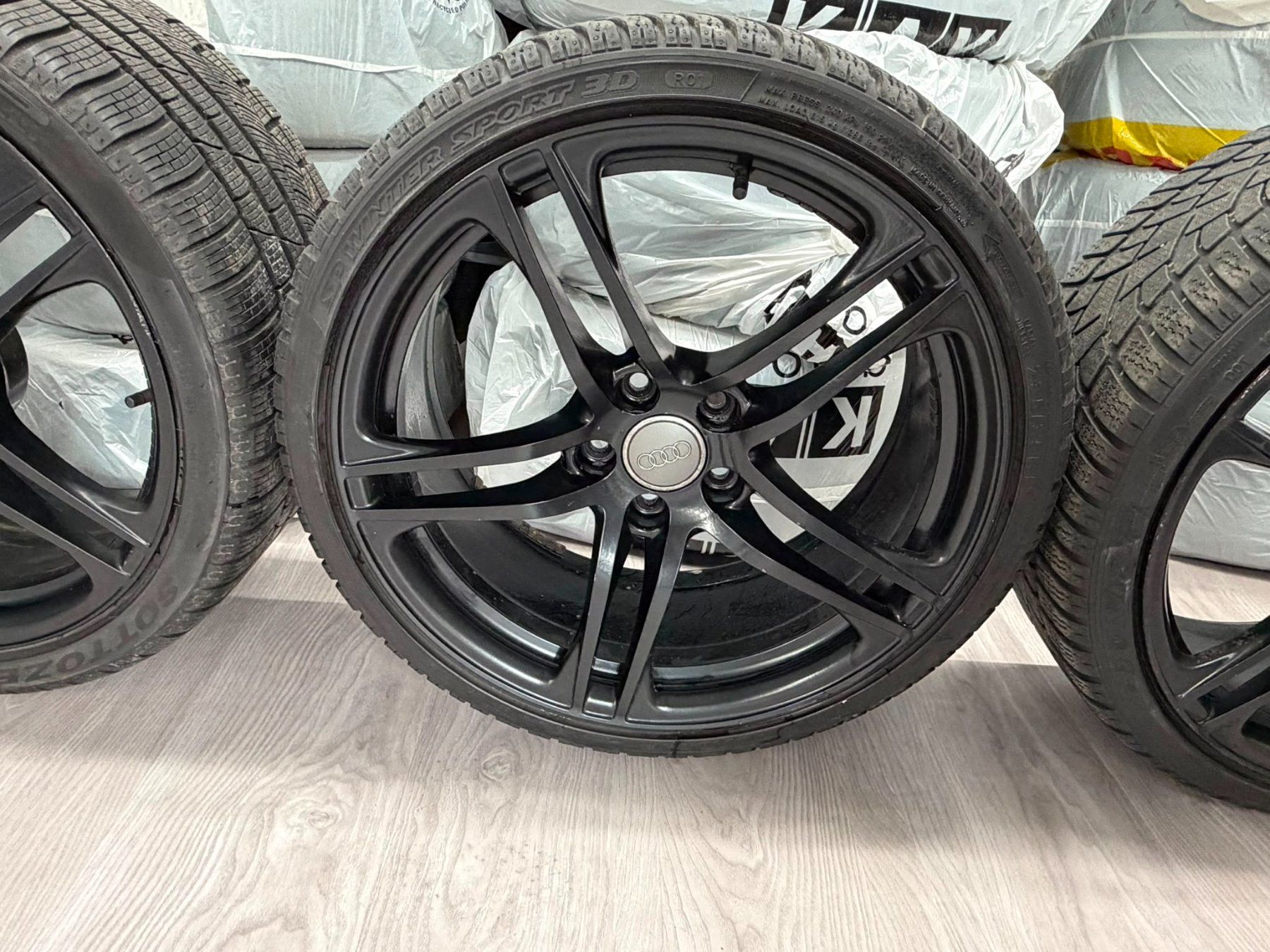Audi Pneus & Roues: Audi R8 Winterräder – D'occasion à Regensdorf par NEYGroupGmbH 4