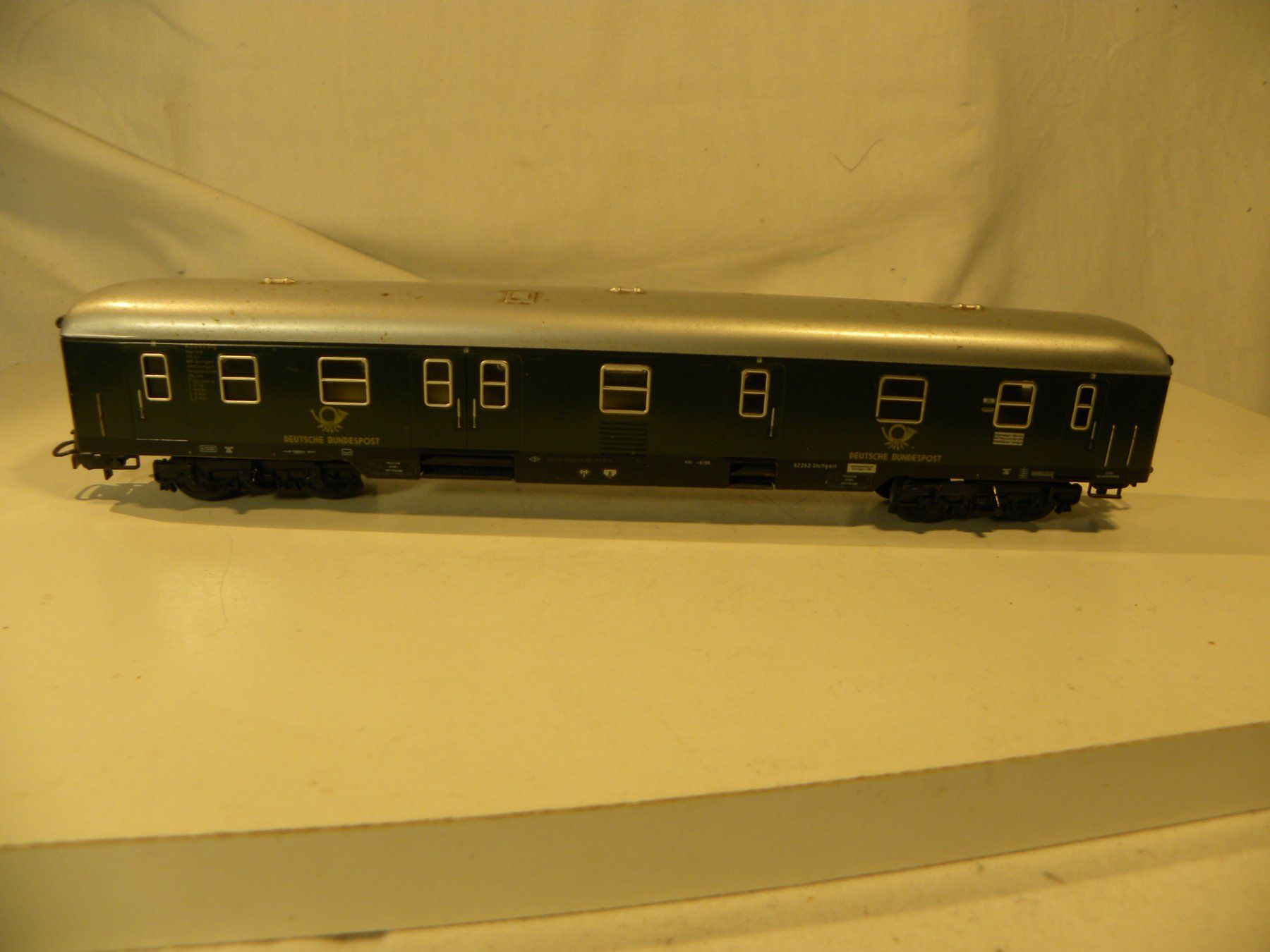 Märklin Modellini di ferrovie: Märklin H0: Postwagen Deutsche Bundespost – Usato da Reinach venduto da Taysalmon 4