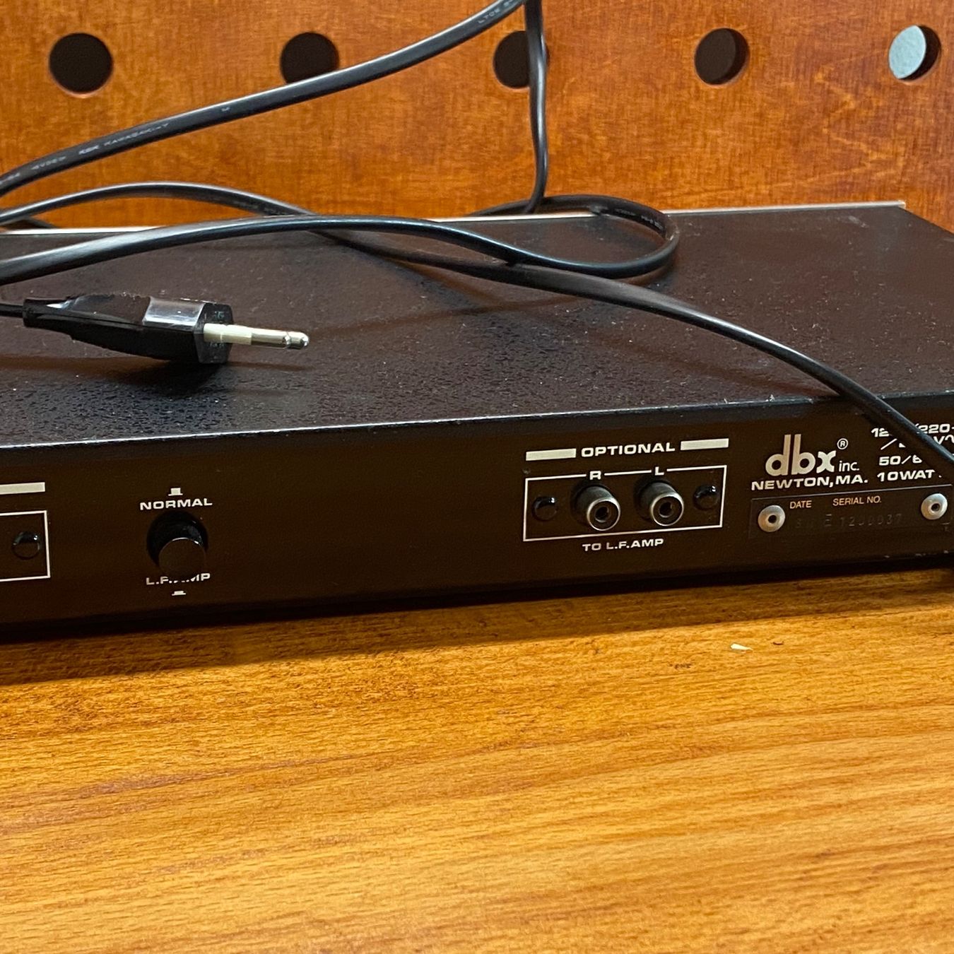 Dbx Equalizzatori: DBX 120 Dynamic Subharmonic Synthesizer – Usato da Luzern venduto da dos84 3