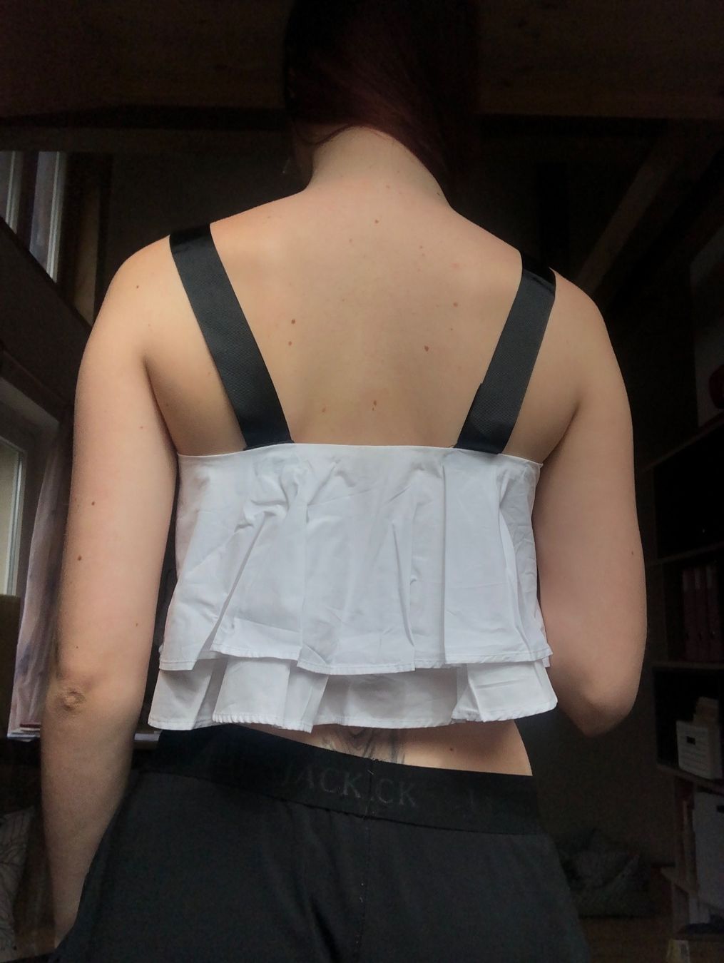 Stradivarius Top: Crop top à fleurs – Usato da Bulle venduto da sop_ct6x 1