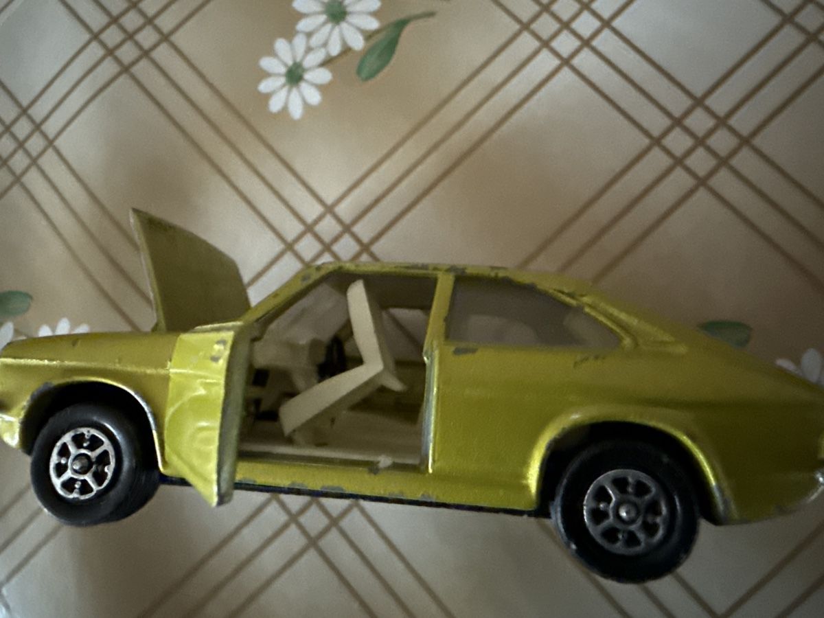 Corgi Toys Modellini d'auto: Corgi Toys Morris Marina 1.8 TC – Usato da Wohlen AG venduto da NincoA-Z 2
