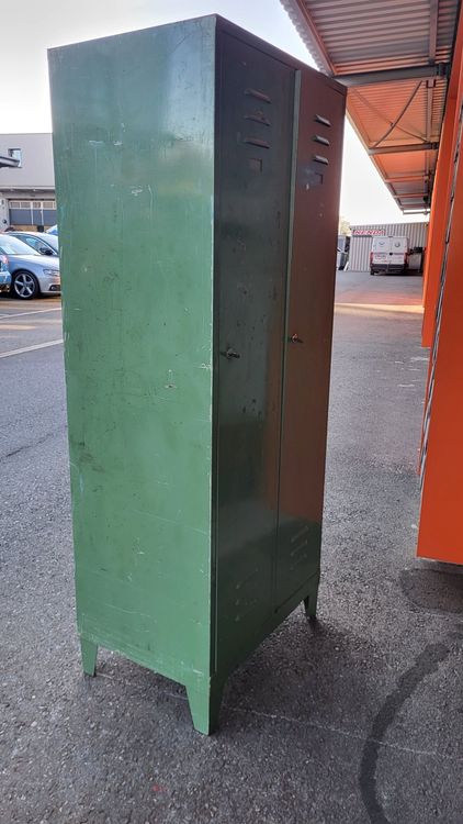 Spint Metall Schrank Vintage grün (Gebraucht) in Lömmenschwil für CHF ...