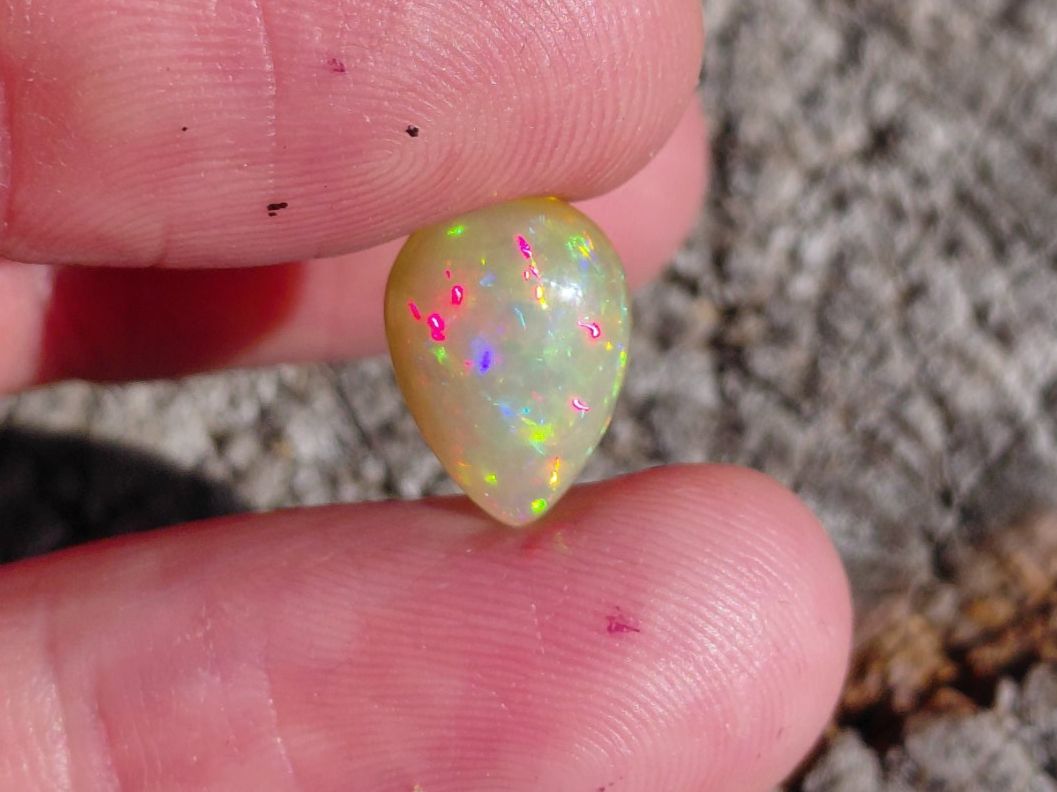 Pietre preziose: Opal Wela Pinfire Galaxy Full – Usato da Bévilard venduto da Yougems 4