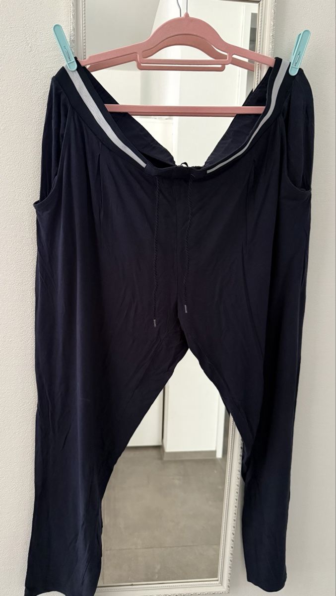 Tchibo Hosen: Sommerhose / Freizeithose Grösse 52/54.     Tchibo – Gebraucht aus Pfeffikon LU von pepino17