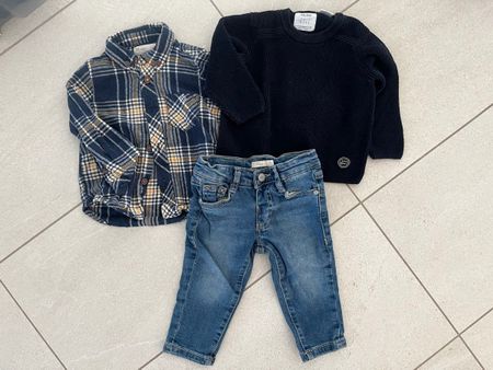 Joli lot vêtements garçon 12-18 mois Zara
