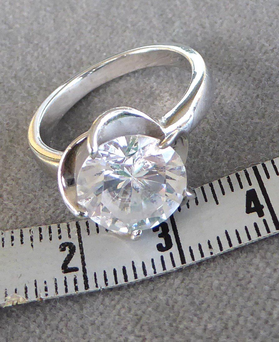 Anelli: Ring 925 Silber mit synthetischem Stein – Usato da Muri AG venduto da Lineli2020 4